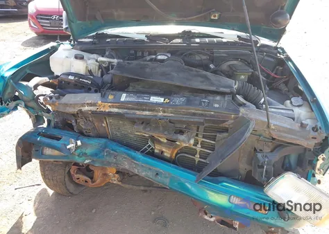 1994 GMC Sonoma из США, поврежденный, VIN 1GTCS1449R8521663